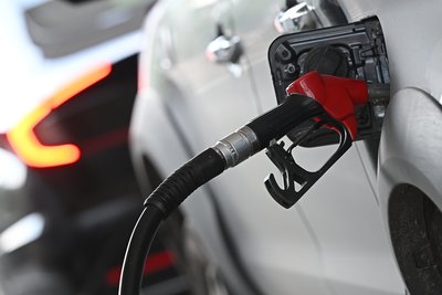 В США цены на бензин почти достигли рекордного уровня