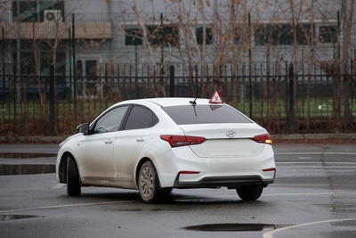 Мошенники начали выманивать коды авторизации, представляясь автошколами