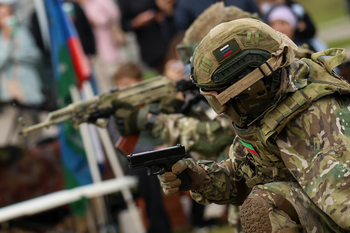 Оклады военных и силовиков повысят на 7,6% с 1 октября