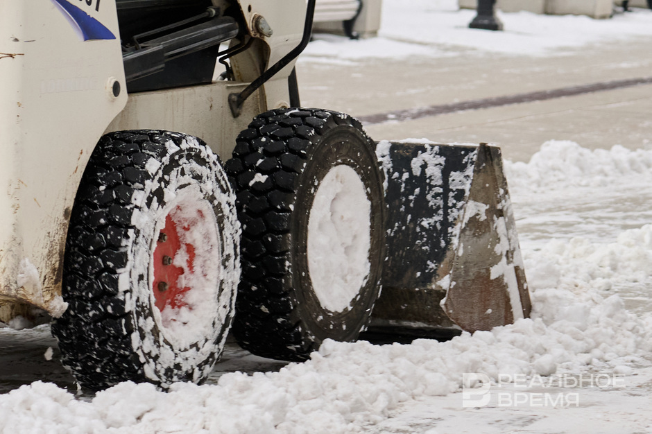 Казанцев попросили освободить парковки для работы снегоуборочной техники