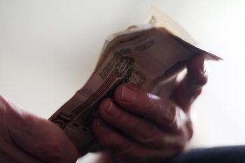 Госдума одобрила льготы для жен погибших участников СВО при наличии общего ребенка