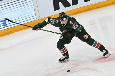 «Ак Барс» назвал состав на первый матч серии плей-офф с «Трактором»