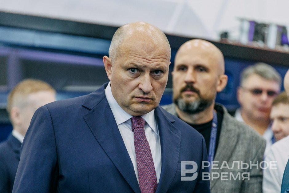 «Сейчас пожарные — как военные: одни тушат, другие отстреливаются»
