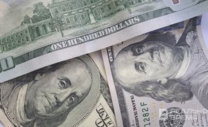 Треть россиян хранит сбережения в валюте