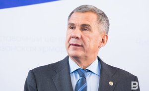 Минниханов призвал не успокаиваться, так как ситуация в экономике остается напряженной