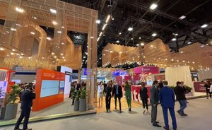 «Нулевой» день ПМЭФ: аншлаг у Милохина, недовольство Собчак, стенды и роботы