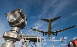 Летевший в Минеральные Воды самолет из Казани совершил экстренную посадку