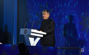 Рустам Минниханов поздравил участников Республиканской елки с Новым годом