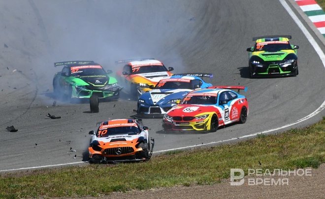 На первом заезде KazanRing произошла крупная авария