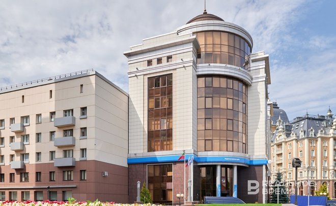 Из-за неуплаты налогов выезд за границу закрыт для 12 тысяч татарстанцев