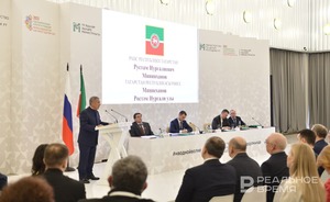 Рустам Минниханов поручил комплексно подойти к решению проблемы оттока молодежи из сел Татарстана