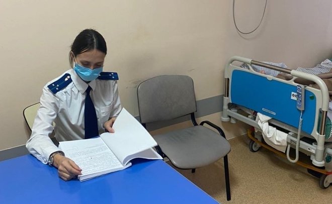Подозреваемого в убийстве девушки и ее родителей в Казани переведут в больницу при колонии