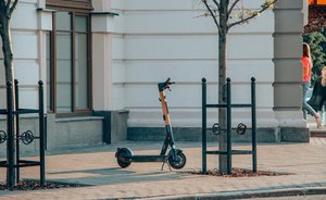 Власти Казани определили правила катания на электросамокатах