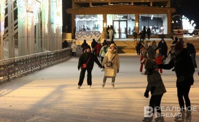 Мужчины вдвое чаще женщин выбирают коньки для зимнего отдыха