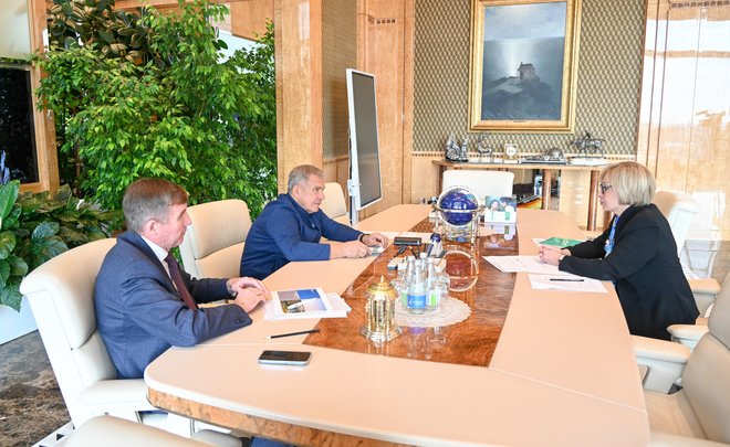 Раис Татарстана обсудил с советником первого зампредседателя ЦБ развитие банковского сектора республики