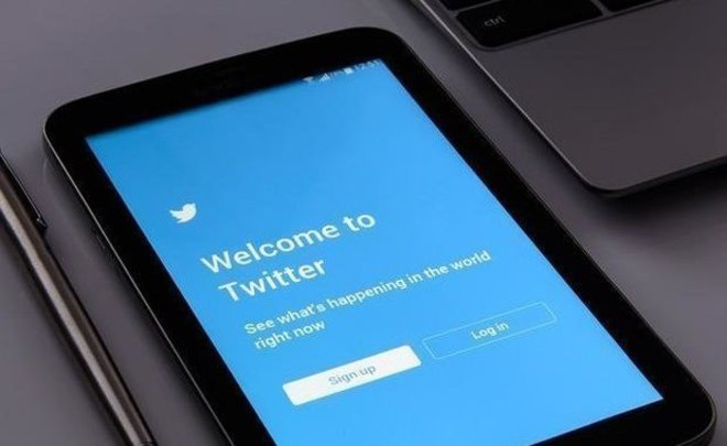 Маск пообещал создать смартфон, если Apple и Google откажутся от приложения Twitter