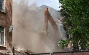 В Казани снесут незаконно установленные киоски и автофургоны