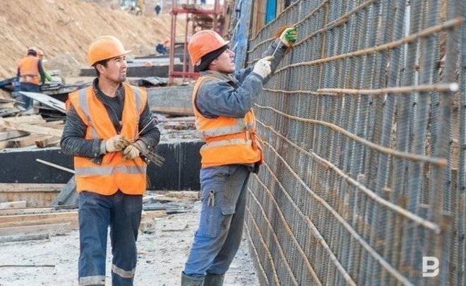 Доход дорожного рабочего в Казани может достигать 105 тысяч рублей