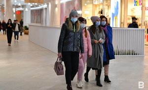 Врач объяснил, что мешает России выйти на плато по коронавирусу