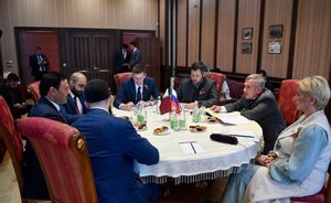 Раис Татарстана провел встречу с послами Катара, Казахстана и Замбии в России