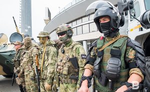 Минская милиция начала стрелять из помповых ружей по горожанам
