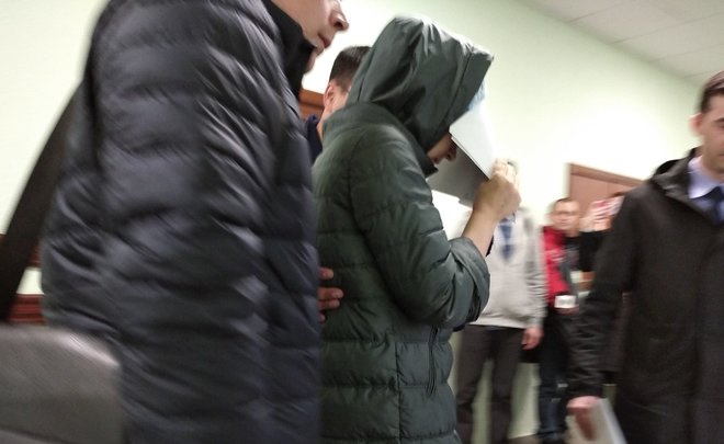 Мать, подозреваемая в нападении на близнецов с ножом, не признает свою вину