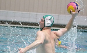 Ватерполисты «КОС-Синтеза» разгромили в Казани команду из Белоруссии