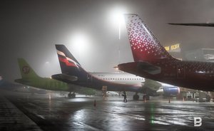 «Ведомости»: авиакомпании резко подняли цены, перелет из Москвы в Казань подорожал на 50—80%