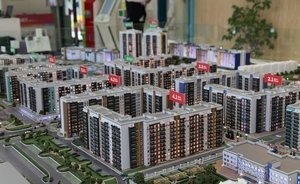 Минстрой РФ сообщил о рисках остановки строительства жилья после перехода на эскроу-счета