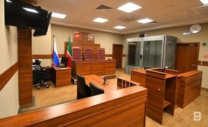 Свыше 200 подлогов и взяток: в Казани за коррупционный прием экзаменов судят инспекторов Ространснадзора