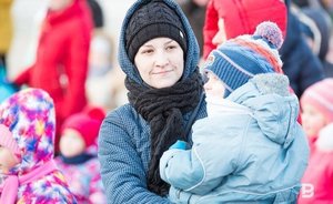 Около 1,3 тысячи татарстанских семей оформили ежемесячную выплату из маткапитала