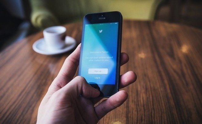 За первую публикацию основателя Twitter предложили $2 миллиона