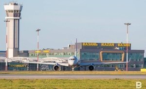 В аэропорту «Казань» авиатехник во время ремонта двигателя самолета упал с 4-метровой высоты