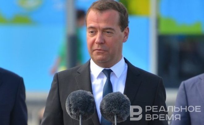 Дмитрий Медведев отреагировал на информацию о запрете экспорта в Россию странами G7