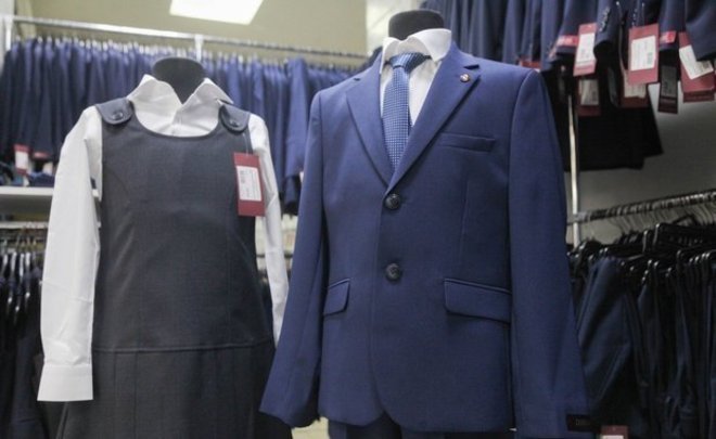 В Росстате рассказали, во сколько обойдется собрать в школу первоклассника в 2022 году