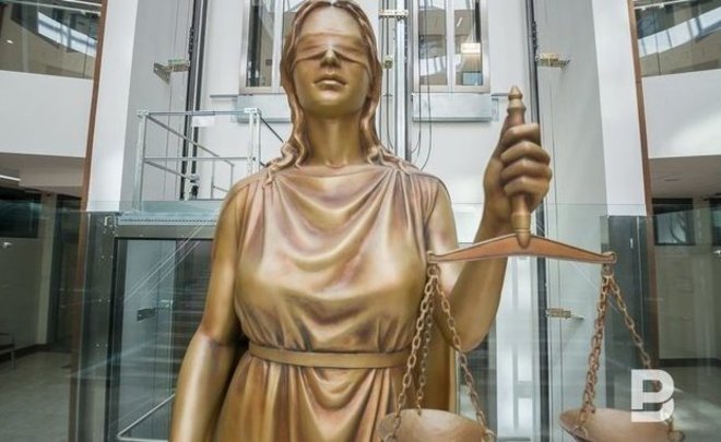 Суд арестовал подозреваемых в хищении почти 13 млн рублей у матери погибшего военного — их задержали в Казани