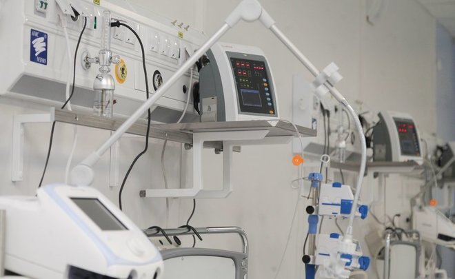 Главное о коронавирусе на 13 июля: медоборудование за вакцинацию в Якутии, заражения двумя штаммами сразу