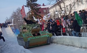 В Мамадыше на фестивале креативных санок «SunnуФЕСТ» начались заезды