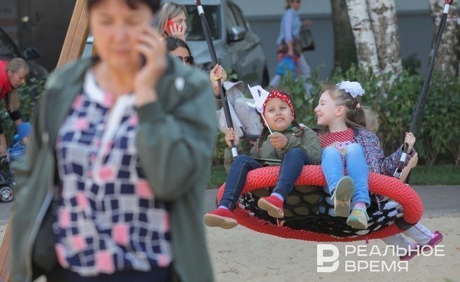 Все детские площадки в России могут оборудовать тревожными кнопками и системами видеонаблюдения