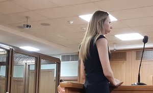 Дочь убитого в казанском лифте требует с обвиняемого 2,6 млн рублей