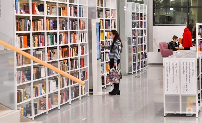 «Коммерсантъ»: ряд издателей обойдут запрет на выпуск бестселлеров в России с помощью саммари