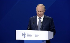 Владимир Путин: мир избавляется от финансовой диктатуры