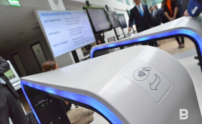 Госдуме предложили ввести пластиковые удостоверения личности