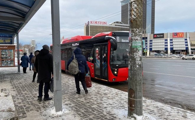QR-коды с помощью устройств проверяют не во всех автобусах Казани — кондукторы только спрашивают о его наличии