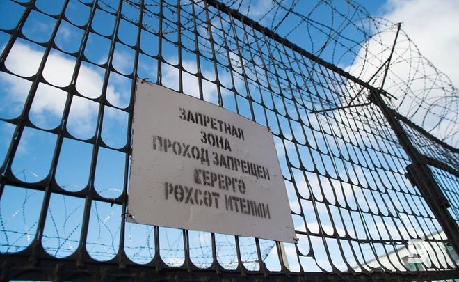 Двух челнинцев задержали при попытке доставить телефоны в колонию с помощью квадрокоптера