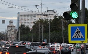 С начала года к адаптивной системе управления дорожным движением подключили 17 светофоров Казани