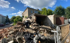 В Казани снесут незаконно установленные торговые объекты и гаражи