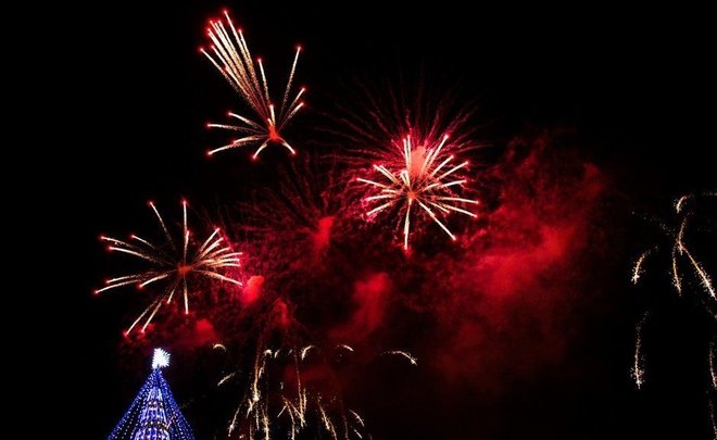 Администрация Челнов запустила голосование о том, нужен ли салют в новогоднюю ночь