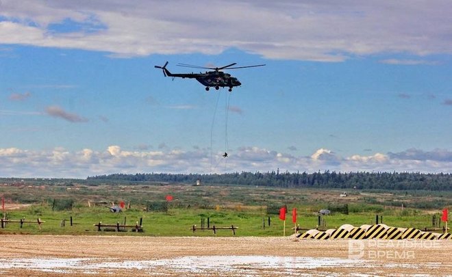 Воздушно-космические силы России сбили вертолет Ми-8 в Запорожской области