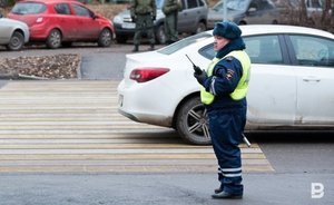 Президент РФ запретил сотрудникам ГИБДД снимать номера с машин